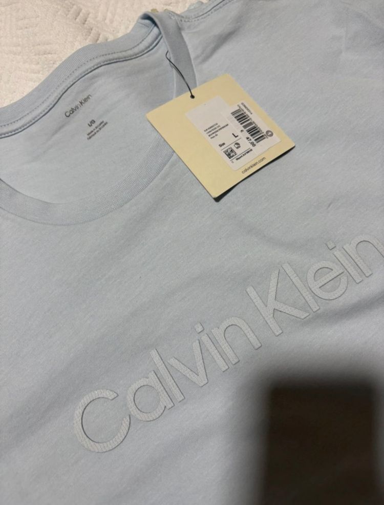 Calvin Klein Light Blue T-Shirt obraz 4