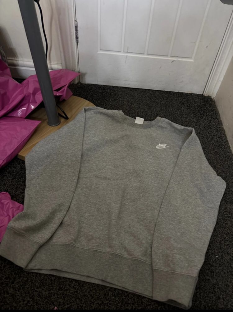 Nike Grey Sweatshirt