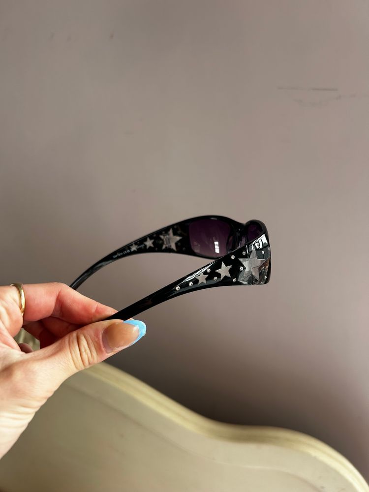 Black Sunglasses With Star Decorations obraz 4