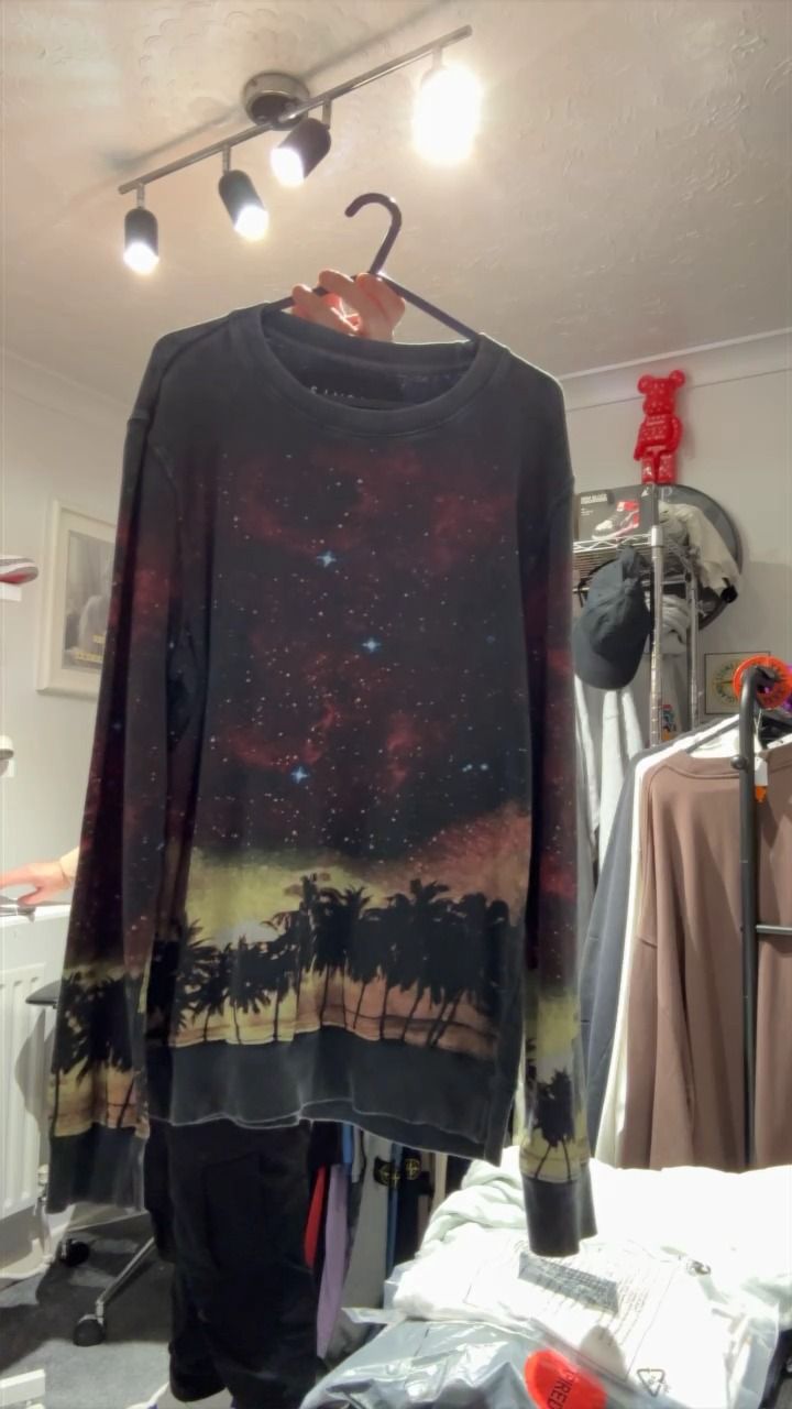 Other 406 sinstar  jumper 21" p2p medium, some fade and small cracking product image