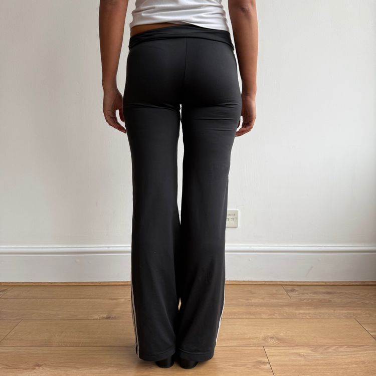 Immagine di Adidas fold waist yoga pants - Size S 6