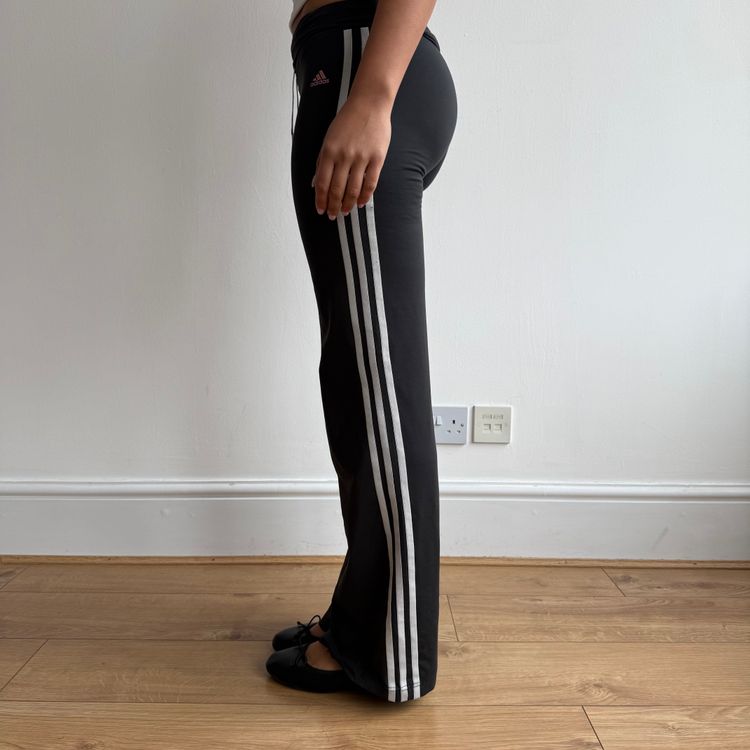 Immagine di Adidas fold waist yoga pants - Size S 4