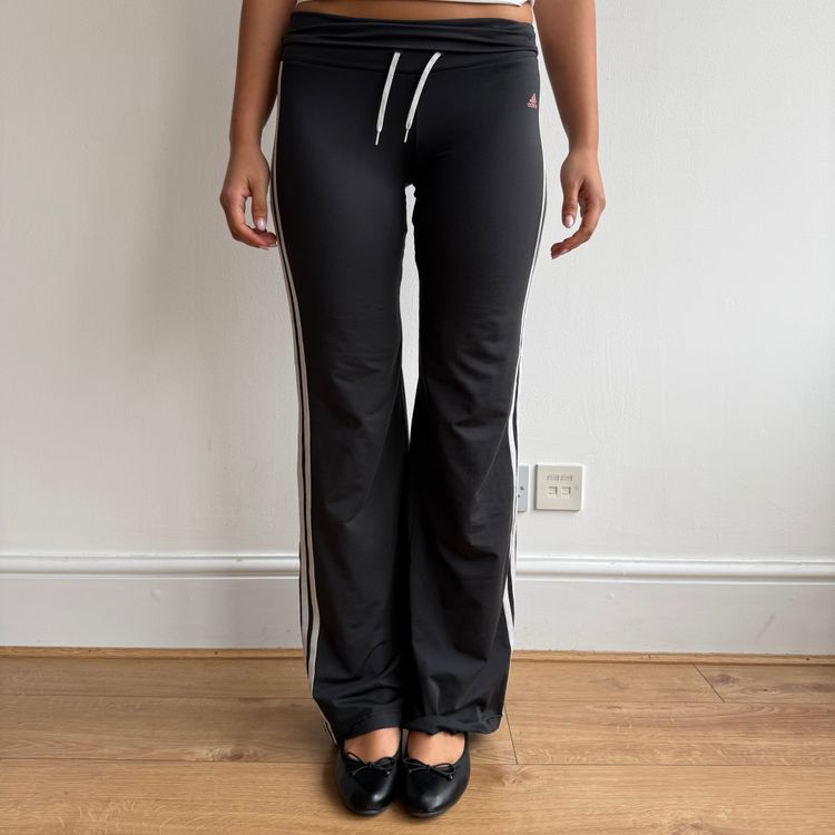 Immagine di Adidas fold waist yoga pants - Size S 5