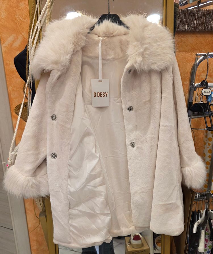Immagine di Chaqueta/poncho 3