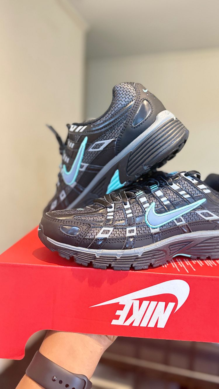 Nike Black And Blue Running Shoes
