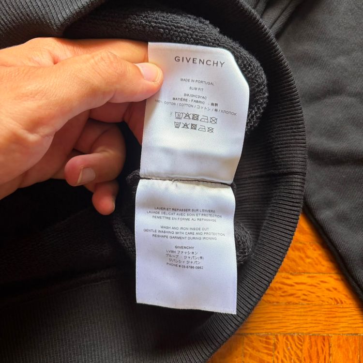Givenchy Black Archetype Logo Hoodie 8