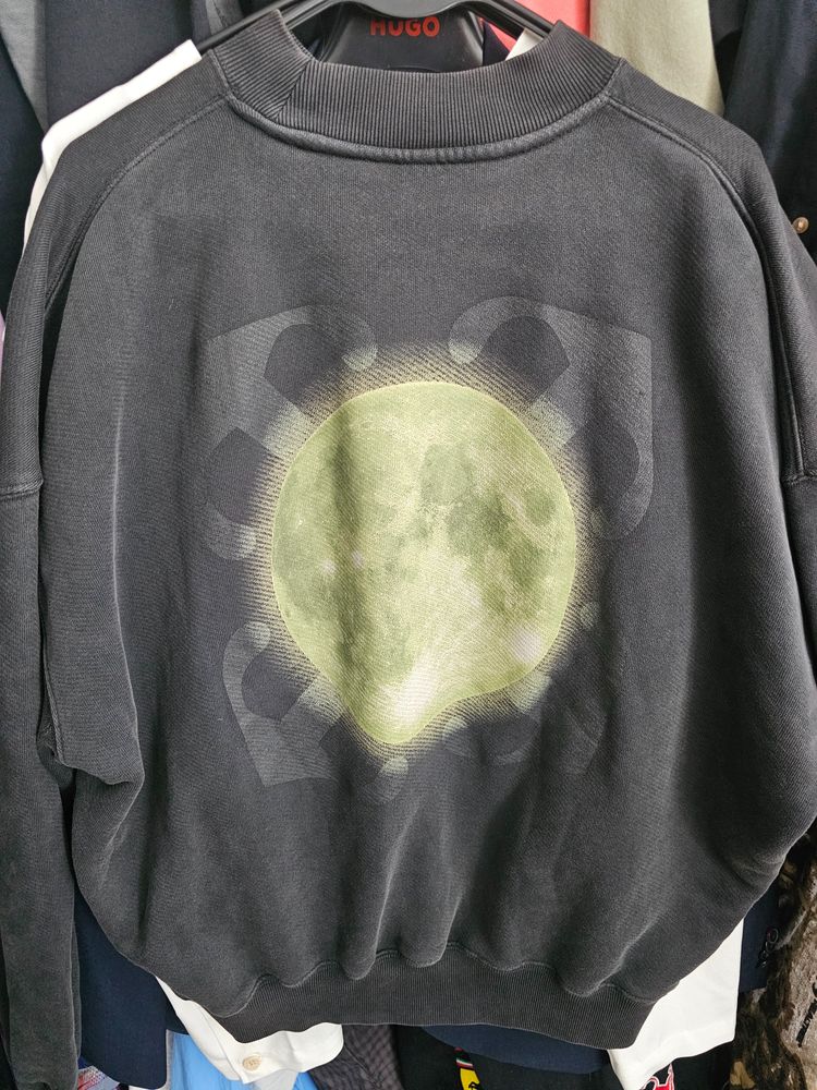 Black Sweatshirt With Moon Graphic