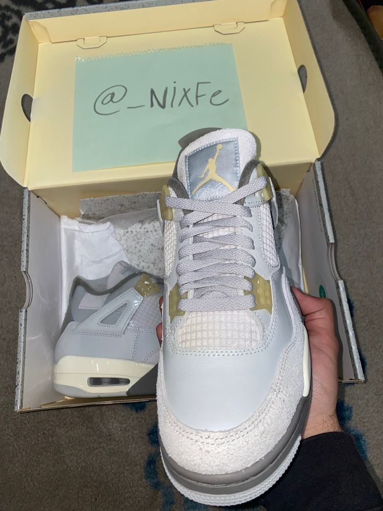 Immagine di Jordan 4 photon dust  2