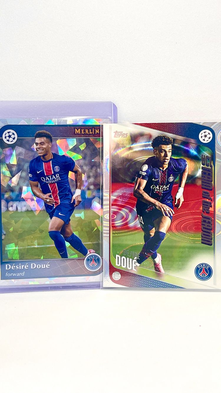 Lote 2 paralelas - Desire Doue - PSG - Merlin 24-25 Cracked ice + UCC 25-26 rain drops