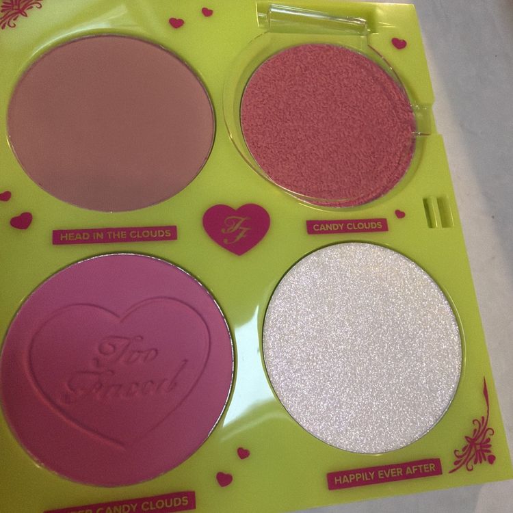 Too Faced Ltd Ed Fairytale Crush Blush & Highlighter Palette 4 Shades BNIB imagen 2