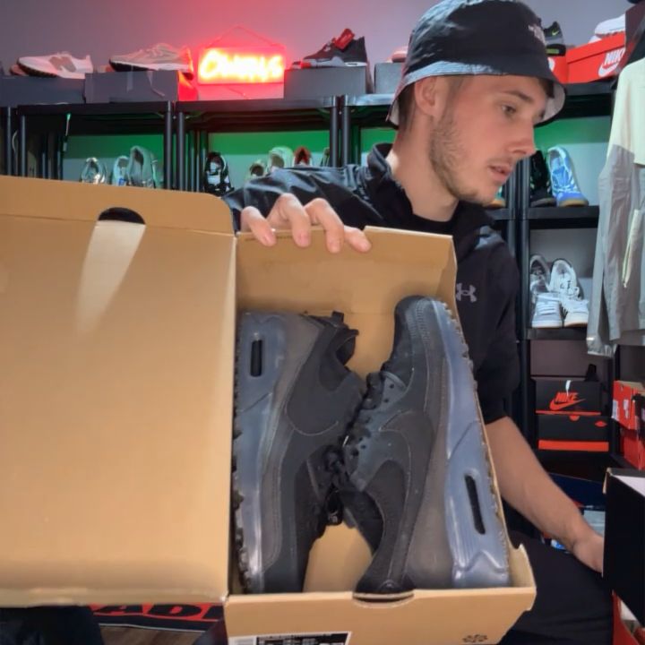 Nike Nike air max 90a uk 7 product image