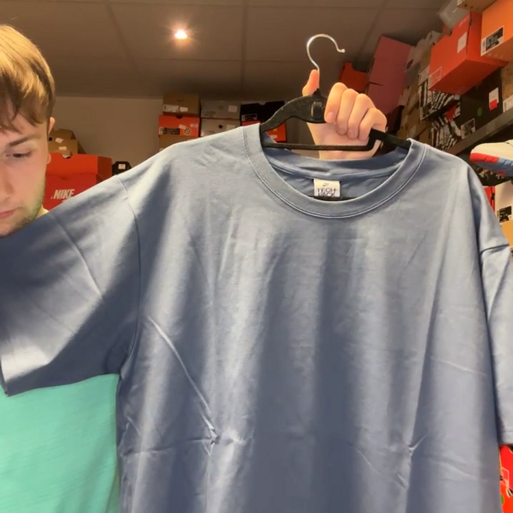 Nike NIKE TECH PACK TEE XL product image