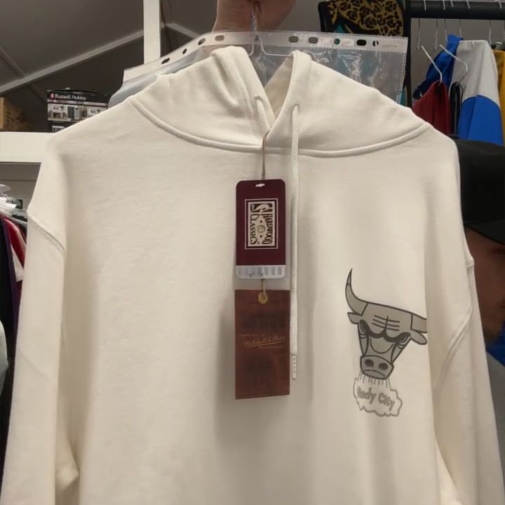 Other Bulls hoodie L product image