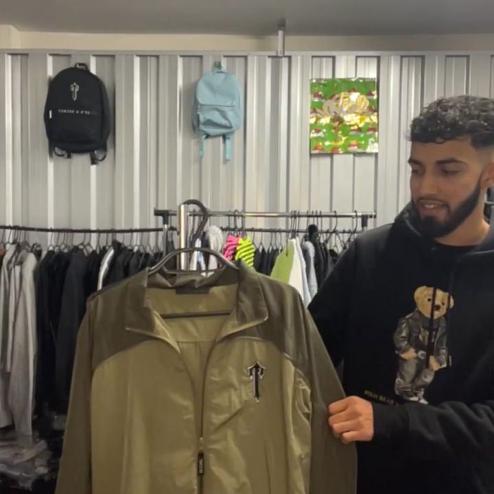Trapstar TRAPSTAR SHELL TRACKSUIT SMALL  product image