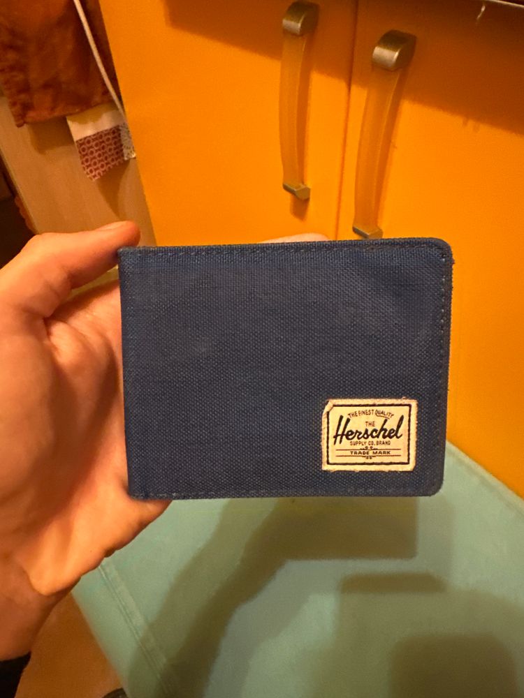 Herschel Wallet