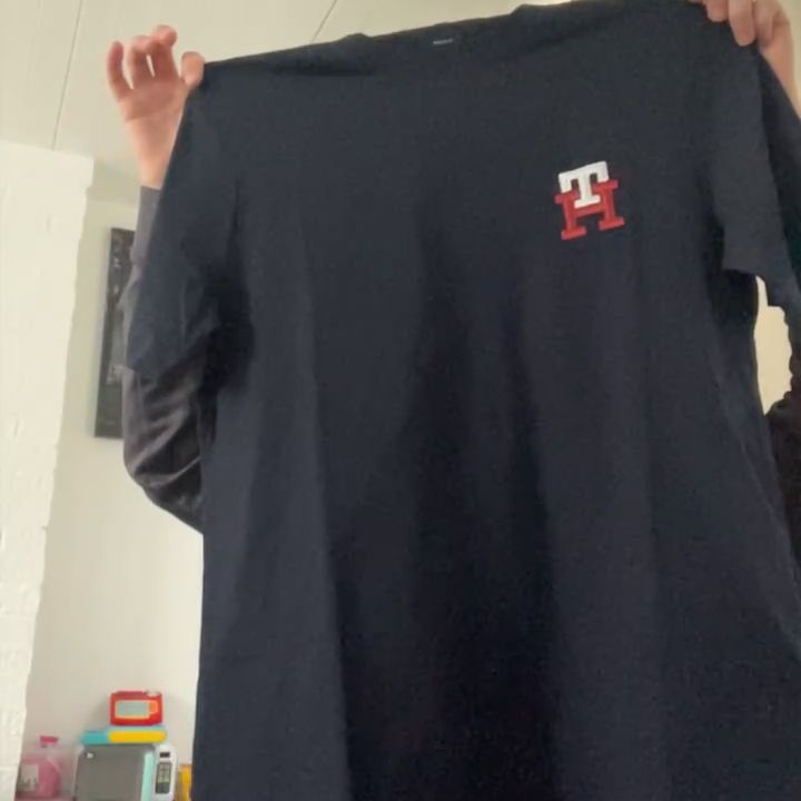 Tommy Hilfiger Tommy hilfiger t-shirt size M brand new with tags product image