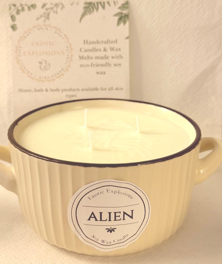 Cream Alien Candle product image