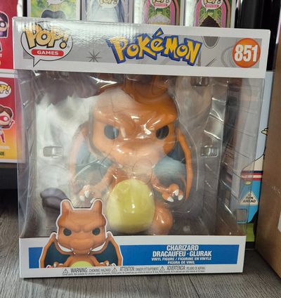 Pokémon Charizard Vinyl Figure