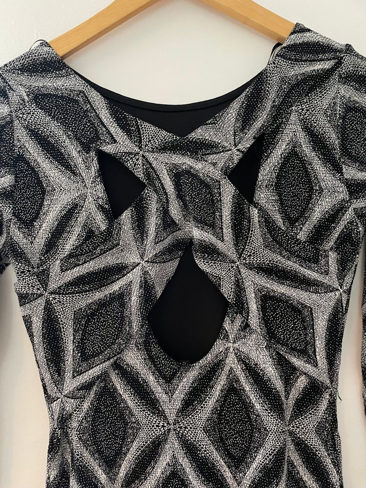 River Island Women'S Long Sleeve Patterned glitter dress. 2
