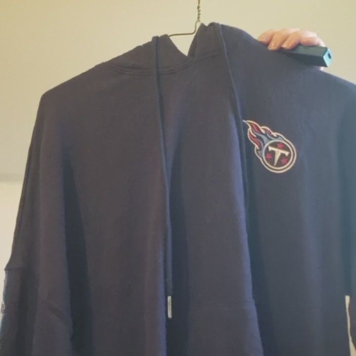 Other Tennessee Titans Size small bnwt  product image