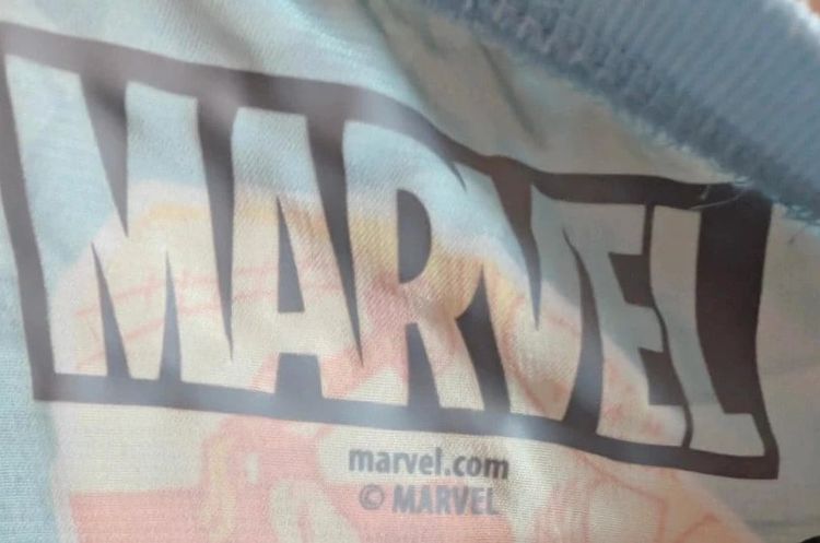 Immagine di Official Marvel Avengers Light Blue Long Sleeve Top Size M 9
