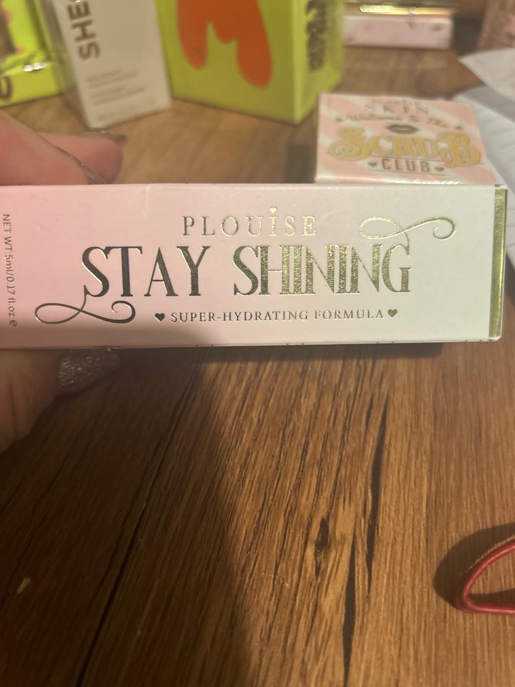 Plouise lip oil 2