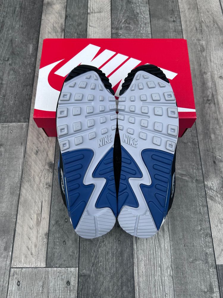 Immagine di Nike Air Max 90 Trainers ‘Black Atlantic Blue’ - Size UK 11  9