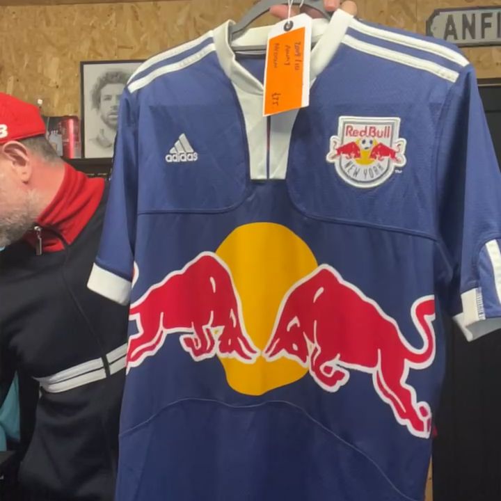Adidas red bull 09/10 medium product image