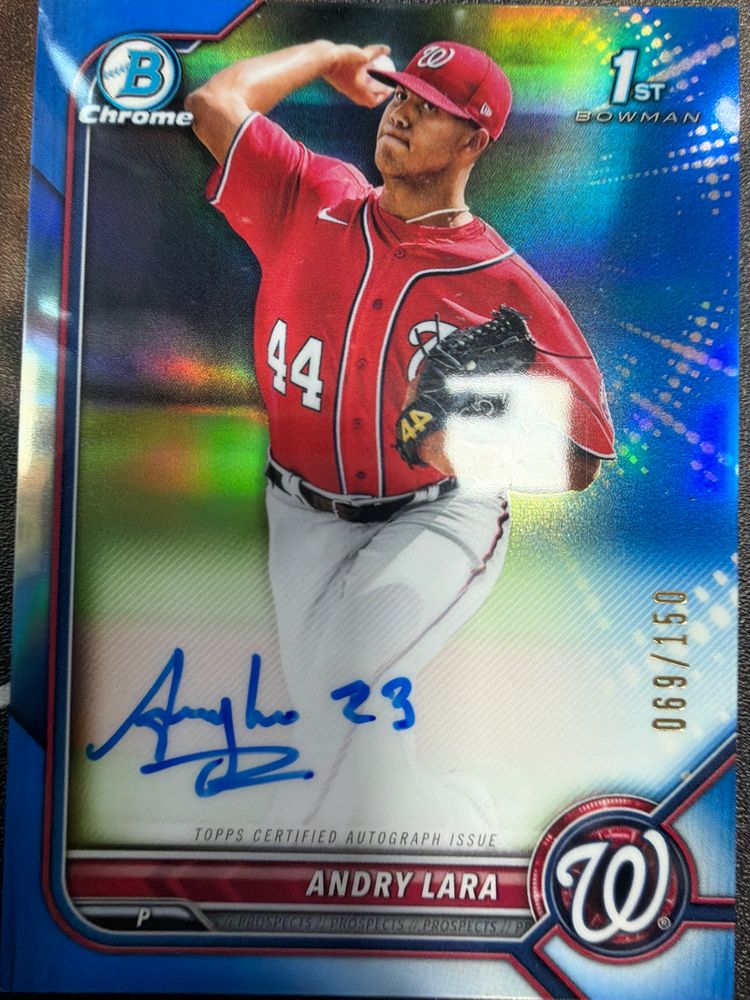 Single Andry Lara topps autograph 069/150