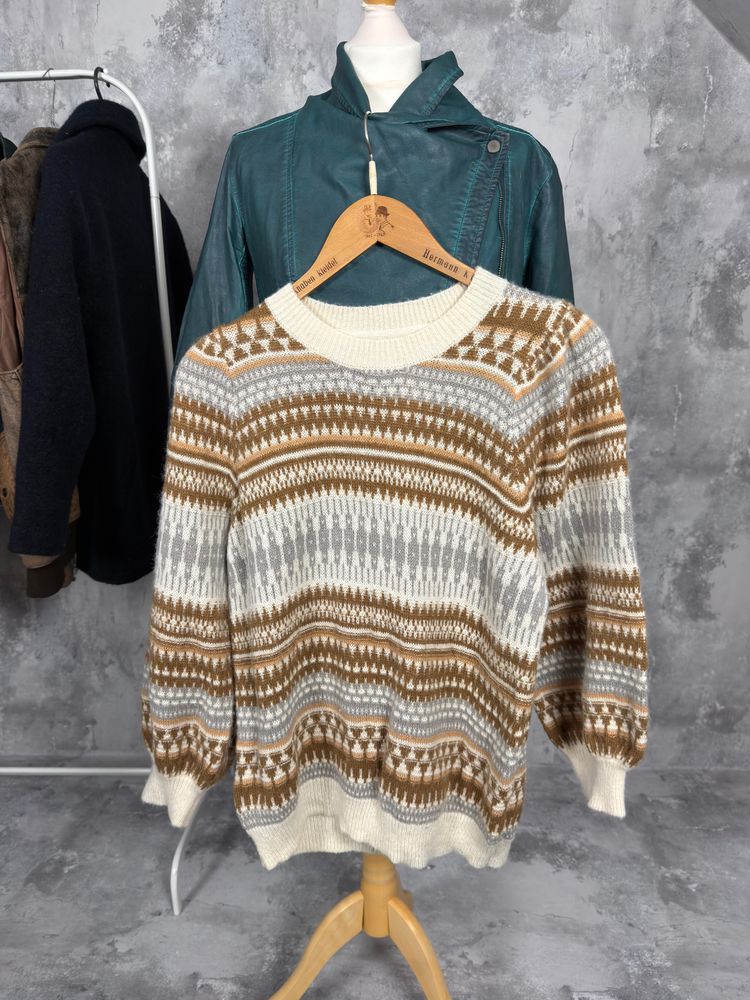 Brown And White Patterned Sweater