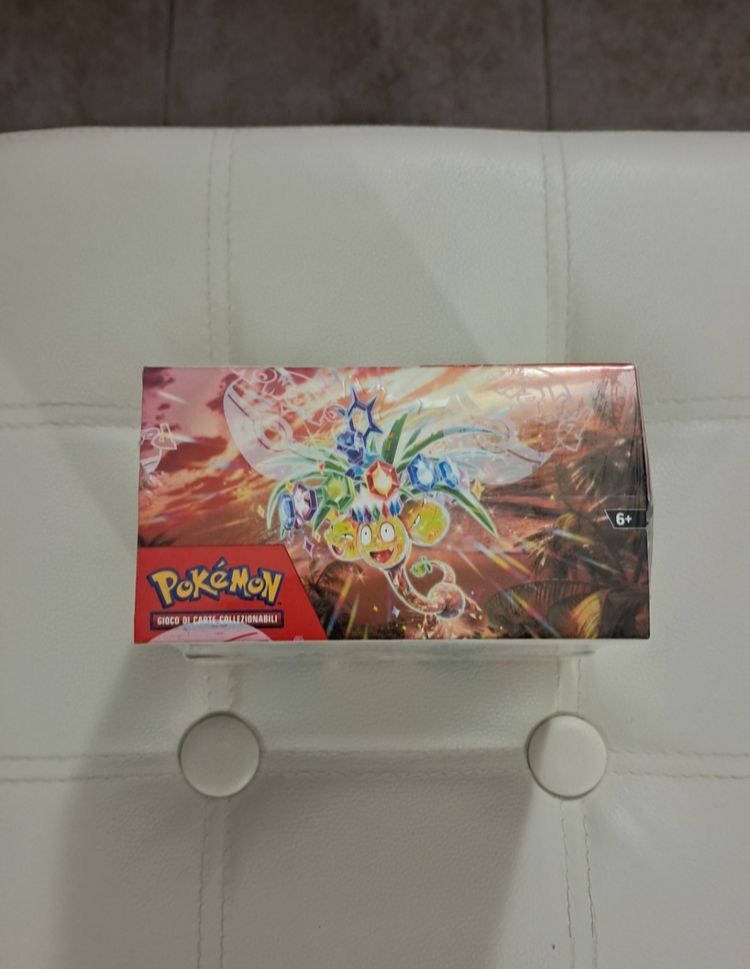 Immagine di Pokémon  Box sigillato di Scintille Folgoranti da 36 bustine ITA 4