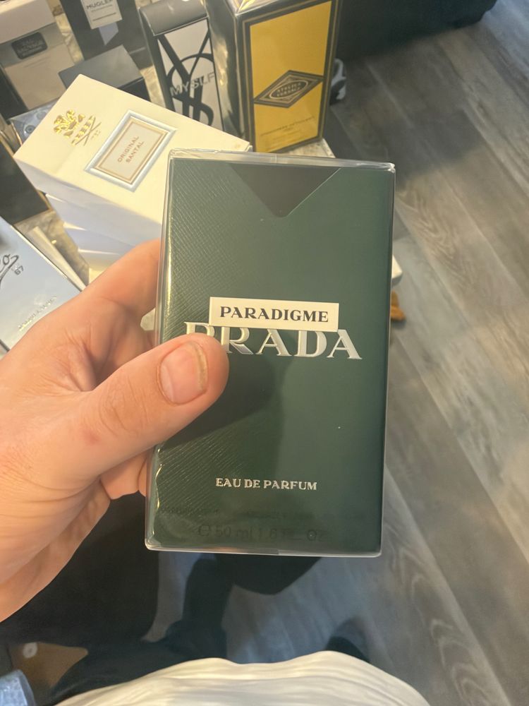 Prada Paradigme Eau De Parfum image 1