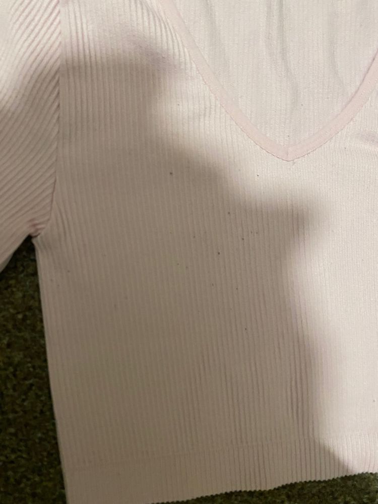 Immagine di Pink Ribbed V-Neck Crop Top 5