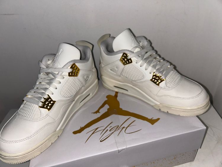 White Sneakers With Gold Accents image 6