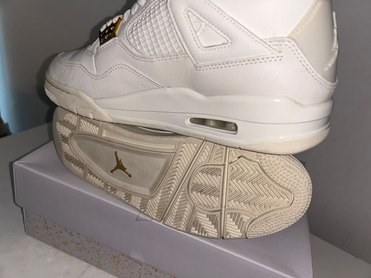 White Sneakers With Gold Accents image 3