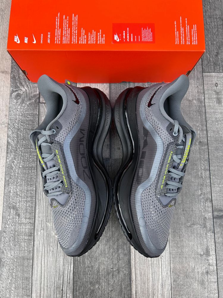 Immagine di Nike Pegasus Premium Running Trainers - ‘Smoke Grey’ - Size UK 9  6