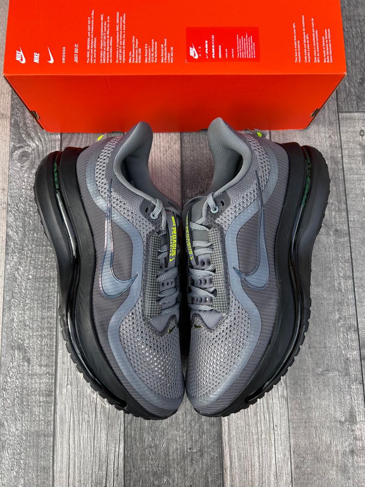 Immagine di Nike Pegasus Premium Running Trainers - ‘Smoke Grey’ - Size UK 9  5