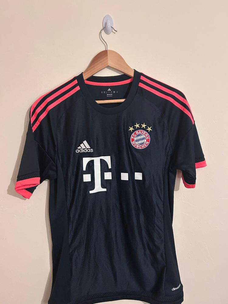Adidas Bayern Munich Football Jersey 2015/16 away 