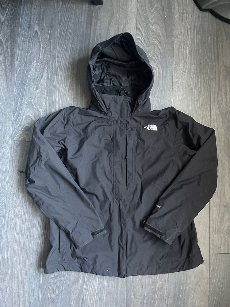 The North Face Black Hyvent North Face Raincoat product image