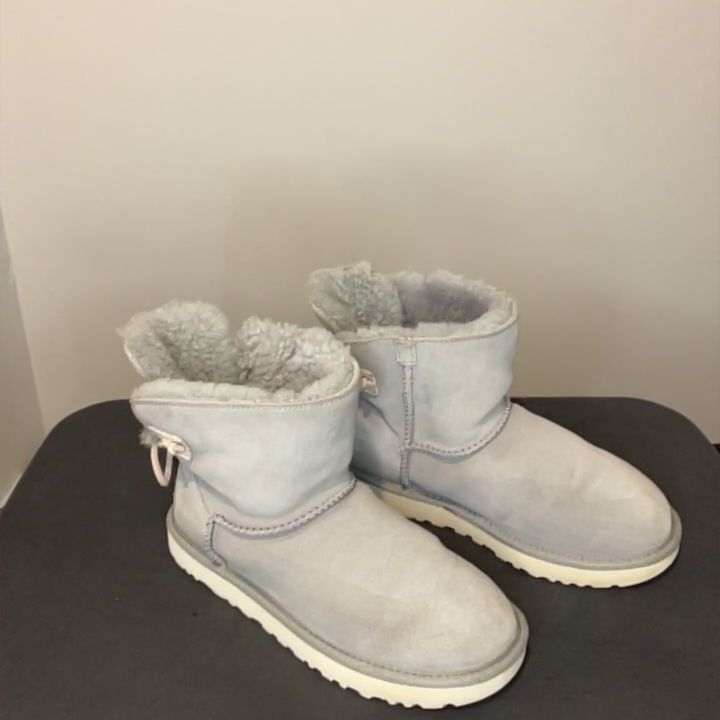 UGG UGG Classic Mini Short Vintage Bailey Bow Boots  -  EU 39 / UK 6 product image