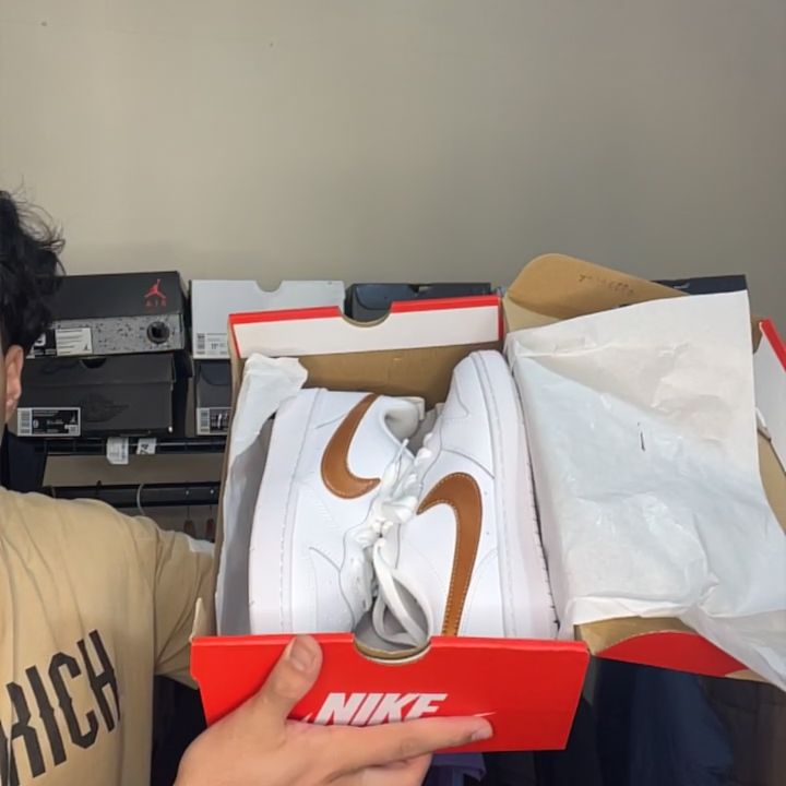 Nike nike court borough low 2 shpe sizze 6  zdjęcie produktu