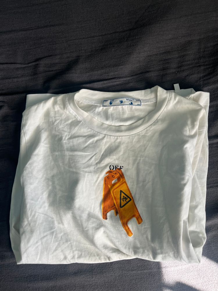 Off-White White Graphic T-Shirt