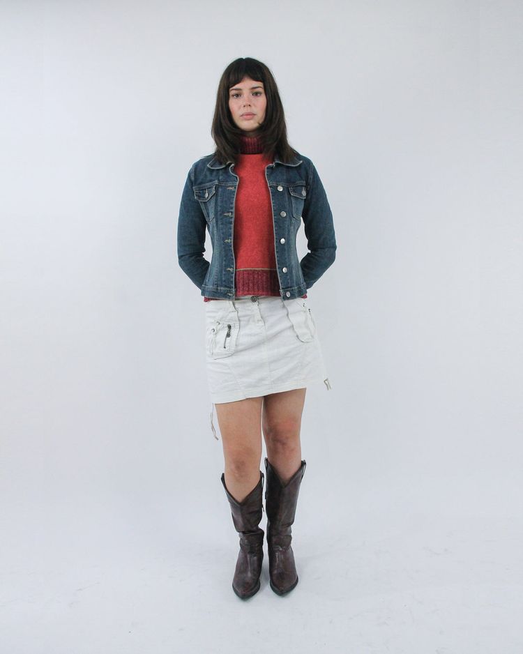 Immagine di gilmore girls | small dark blue old label forever 21 fitted denim jacket 6