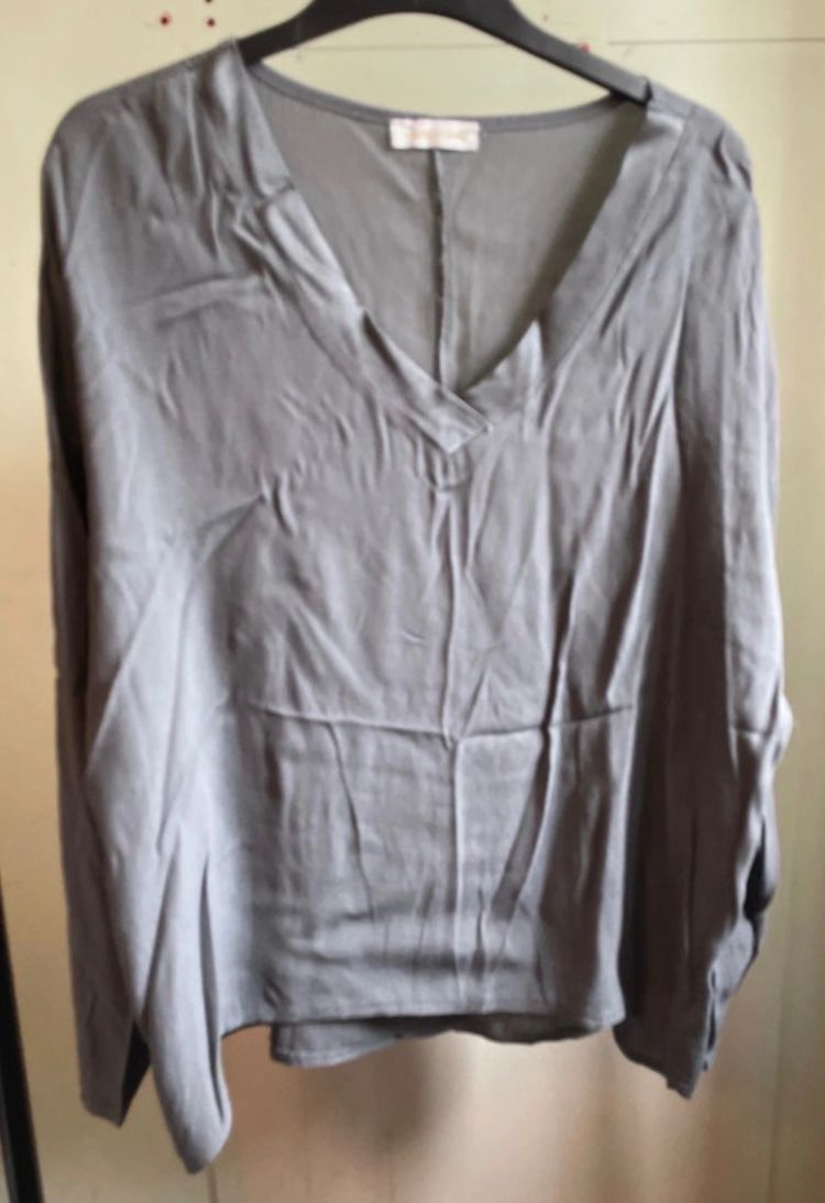 Made in Italy Grey Long Sleeve Blouse