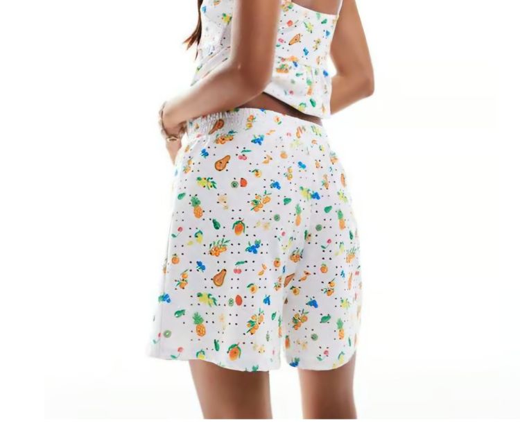 White Shorts With Colorful Fruit Print image 2