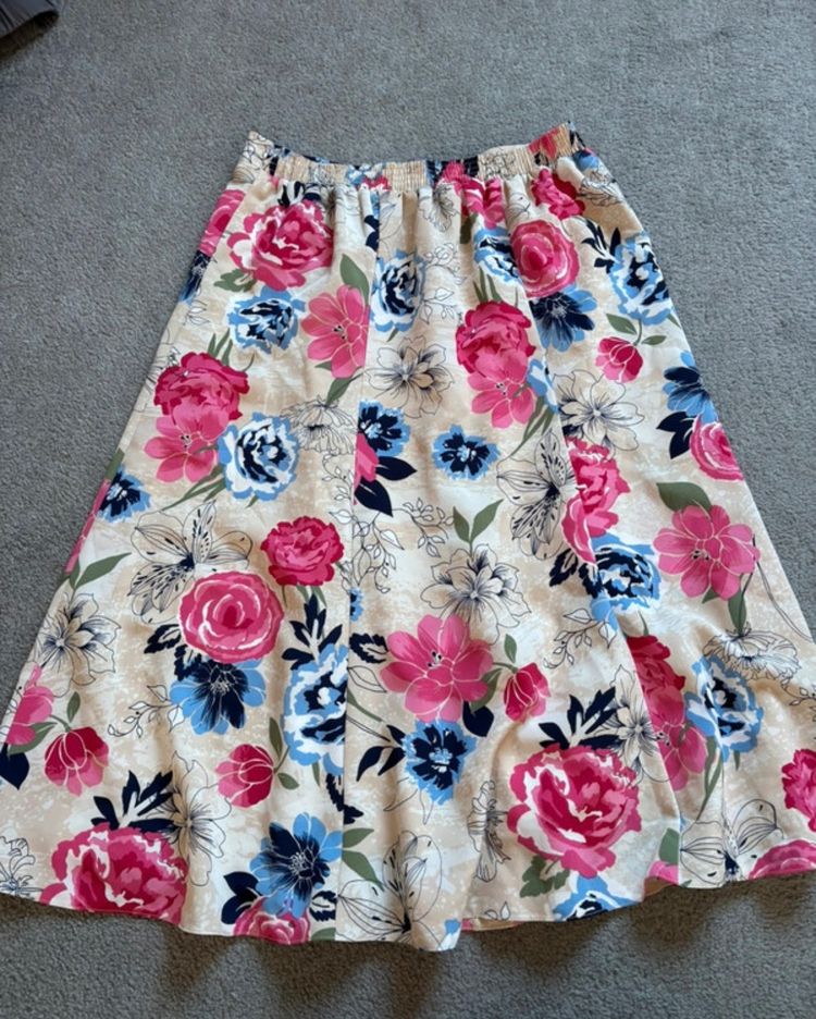 Honor Millburn Floral Skirt