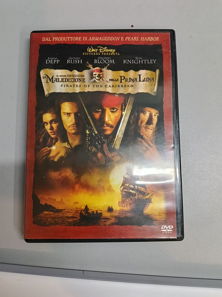 Pirates Of The Caribbean Dvd image 3