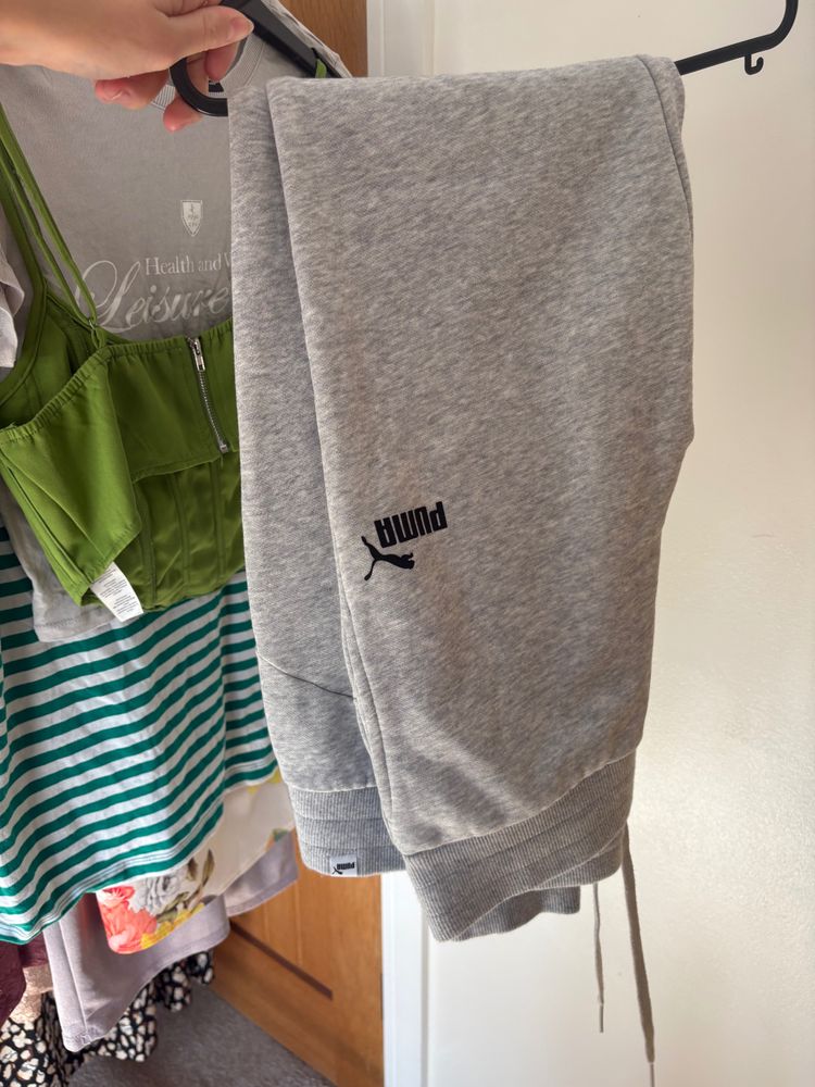 Puma Grey Sweatpants obraz 1