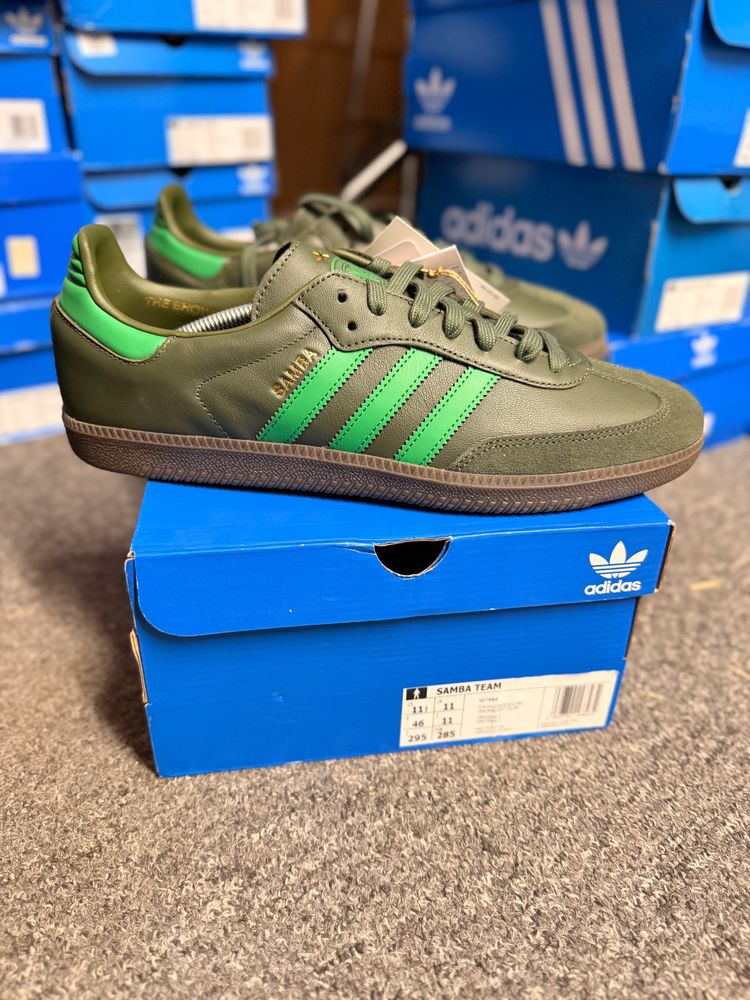 Adidas Samba Sneakers