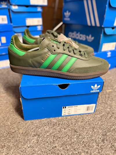 Adidas Samba Sneakers